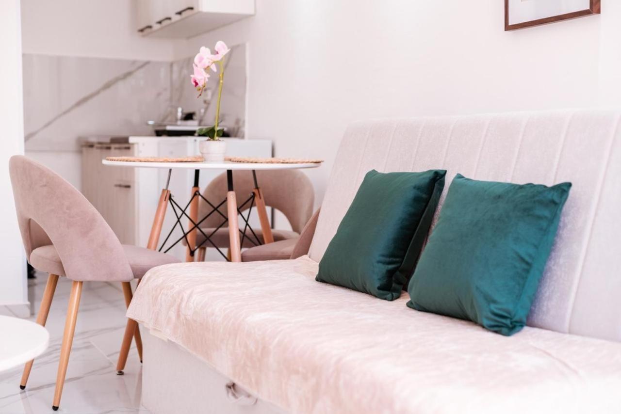 Mia Apartment *